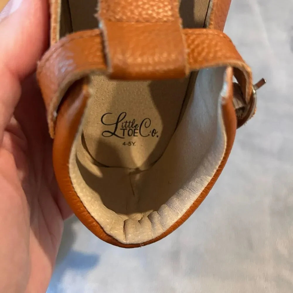 Little Toe Co T Strap Mary Jane Leather Shoes Girls 4 / 5 Brown GUC